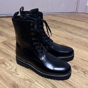 NEW Thursday Lace-Up Boots